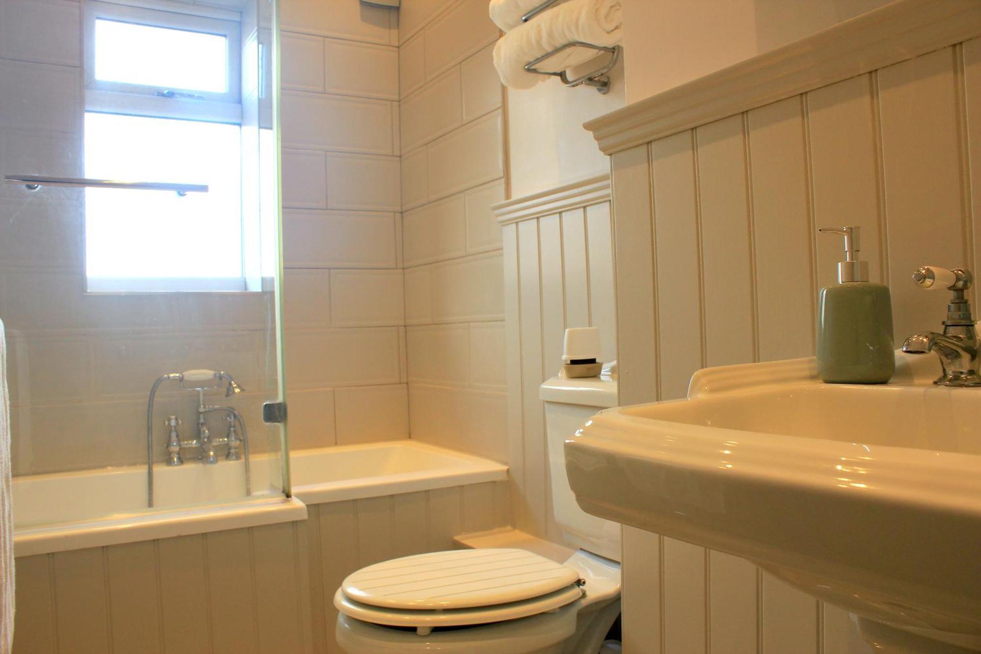 Cosy Modern 3 Bedroom House, Sleeps 7, Sheffield Walkly Eksteriør bilde