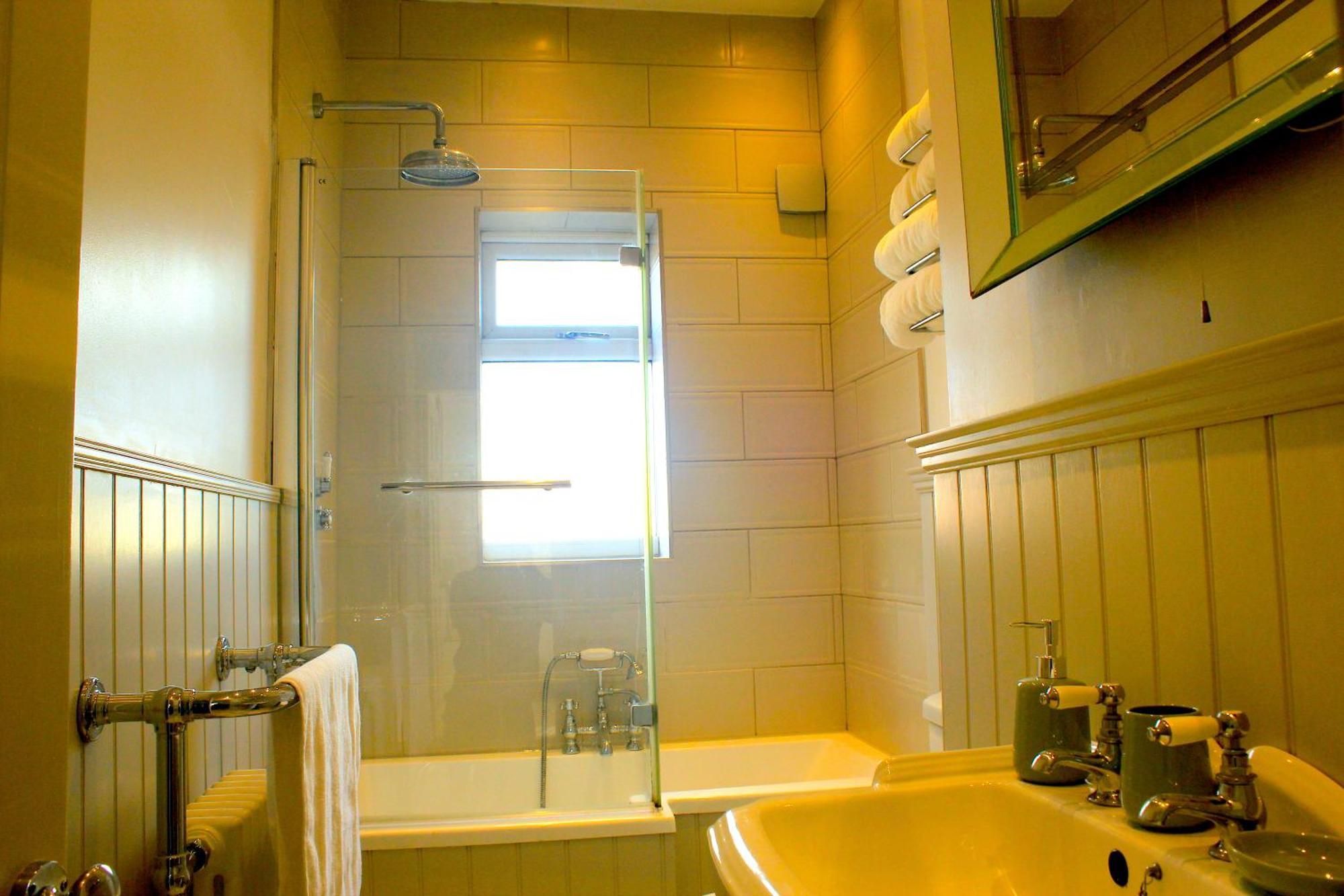 Cosy Modern 3 Bedroom House, Sleeps 7, Sheffield Walkly Eksteriør bilde